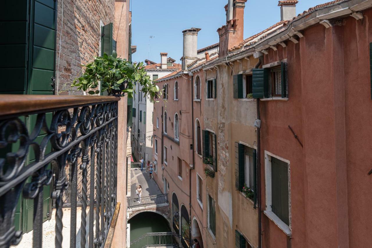 La Finestra Sulle Beccarie Veneza Exterior foto